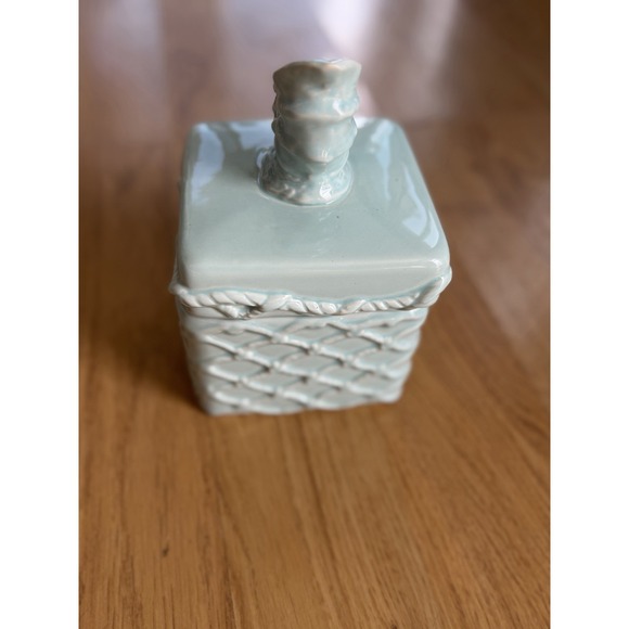 Apropos Home Collection Turquoise Shell Beach Ceramic Box - Picture 2 of 10
